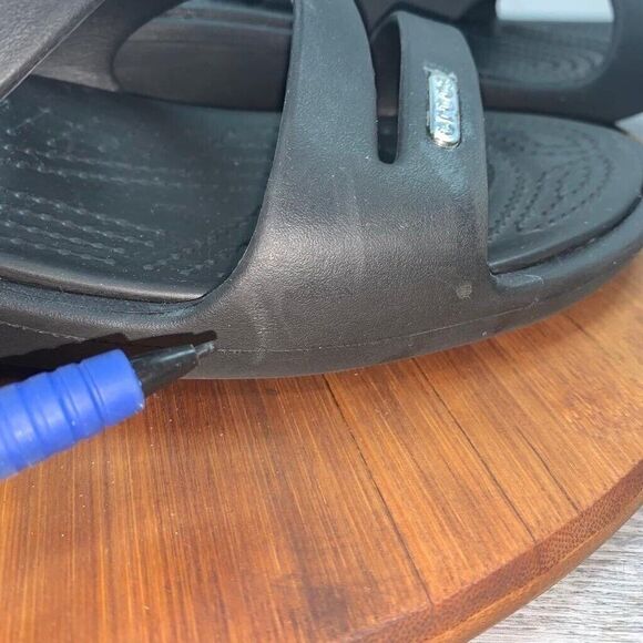 Crocs Patricia Low Wedge Women's Black Slide Sandals Size 11 Comfort Slip On - Picture 12 of 12